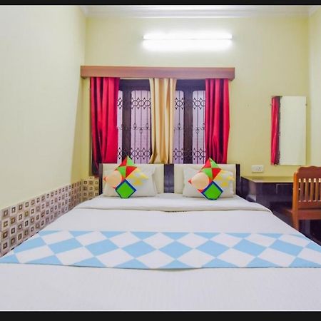 Hotel Orient Residency Kalküta Dış mekan fotoğraf