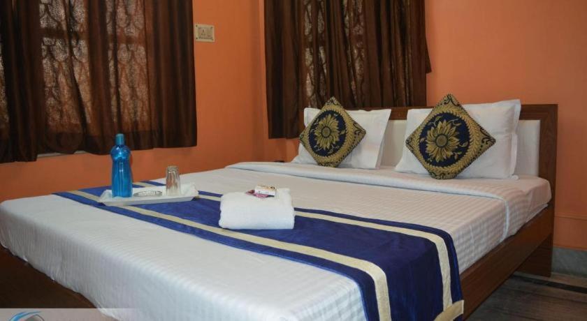 Hotel Orient Residency Kalküta Dış mekan fotoğraf